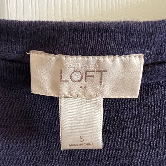 Ann Taylor Loft Navy & White Light Weight Sweater  (small) - Picture 3 of 4